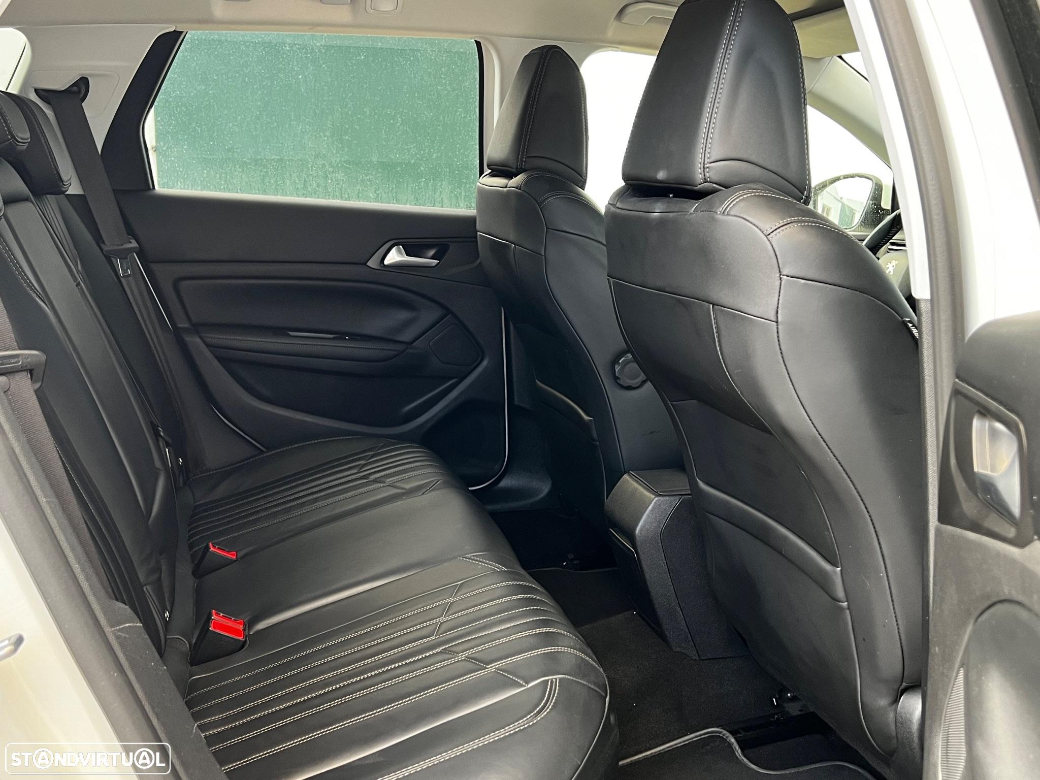 Peugeot 308 SW 1.2 PureTech Allure Full LED - 16