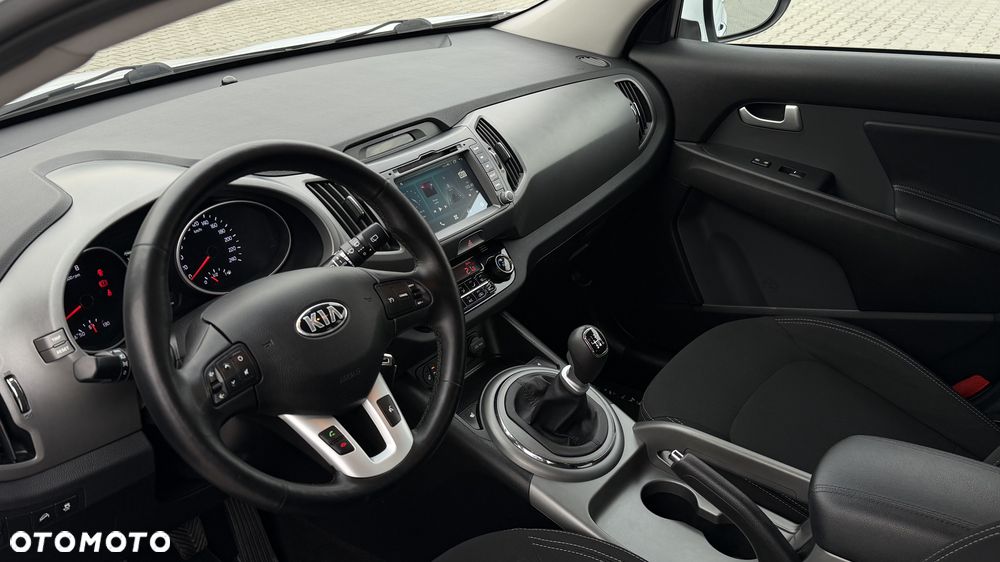 Kia Sportage 1.6 GDI L 2WD - 37