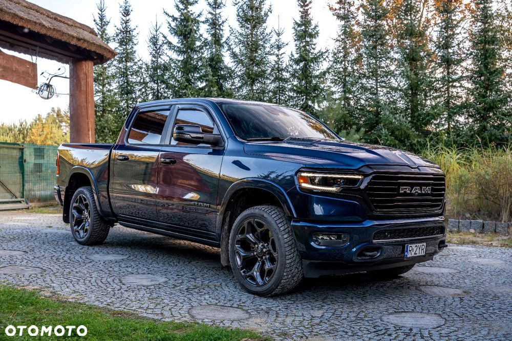 RAM 1500 5.7 eTorque Crew Cab Shortbed Limited Black - 11