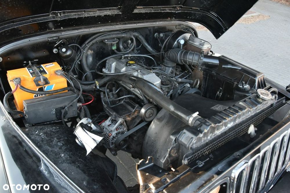 Jeep Wrangler - 23