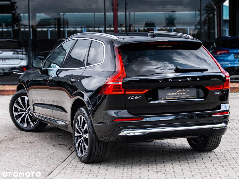 Volvo XC 60 B4 D AWD Ultimate Bright - 5