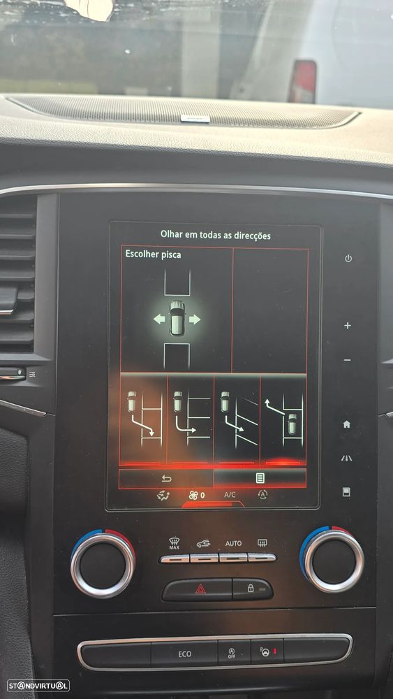 Renault Mégane 1.6 dCi Bose Edition - 10