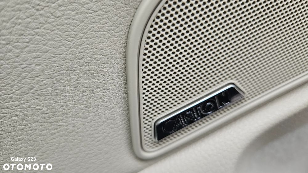 Skoda Superb 2.0 TDI DSG Premium Edition - 8