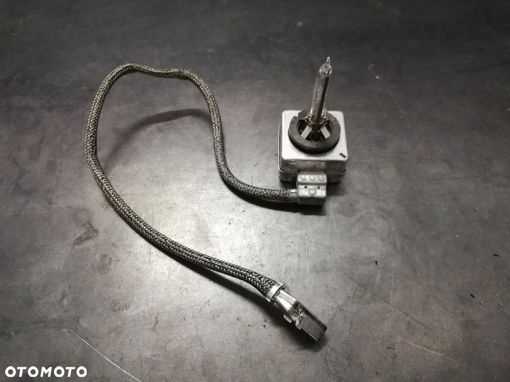 Mercedes W231 SL ŻARÓWKA ŻARNIK STARTER OSRAM XENARC D1S 35W 66144