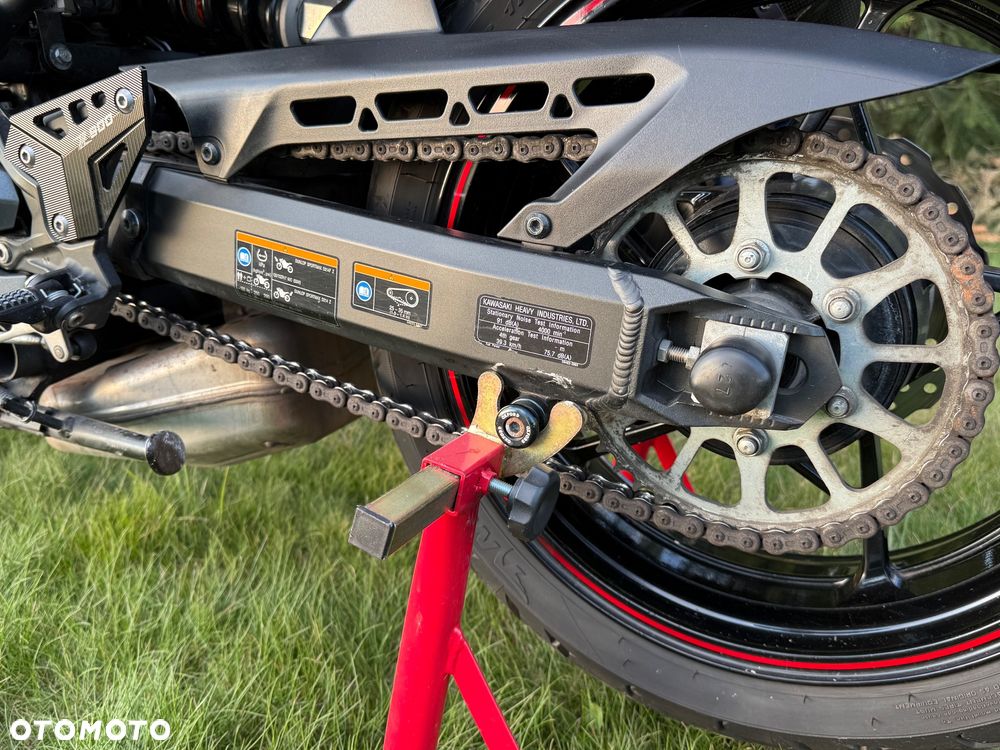 Kawasaki Z 900 - 13