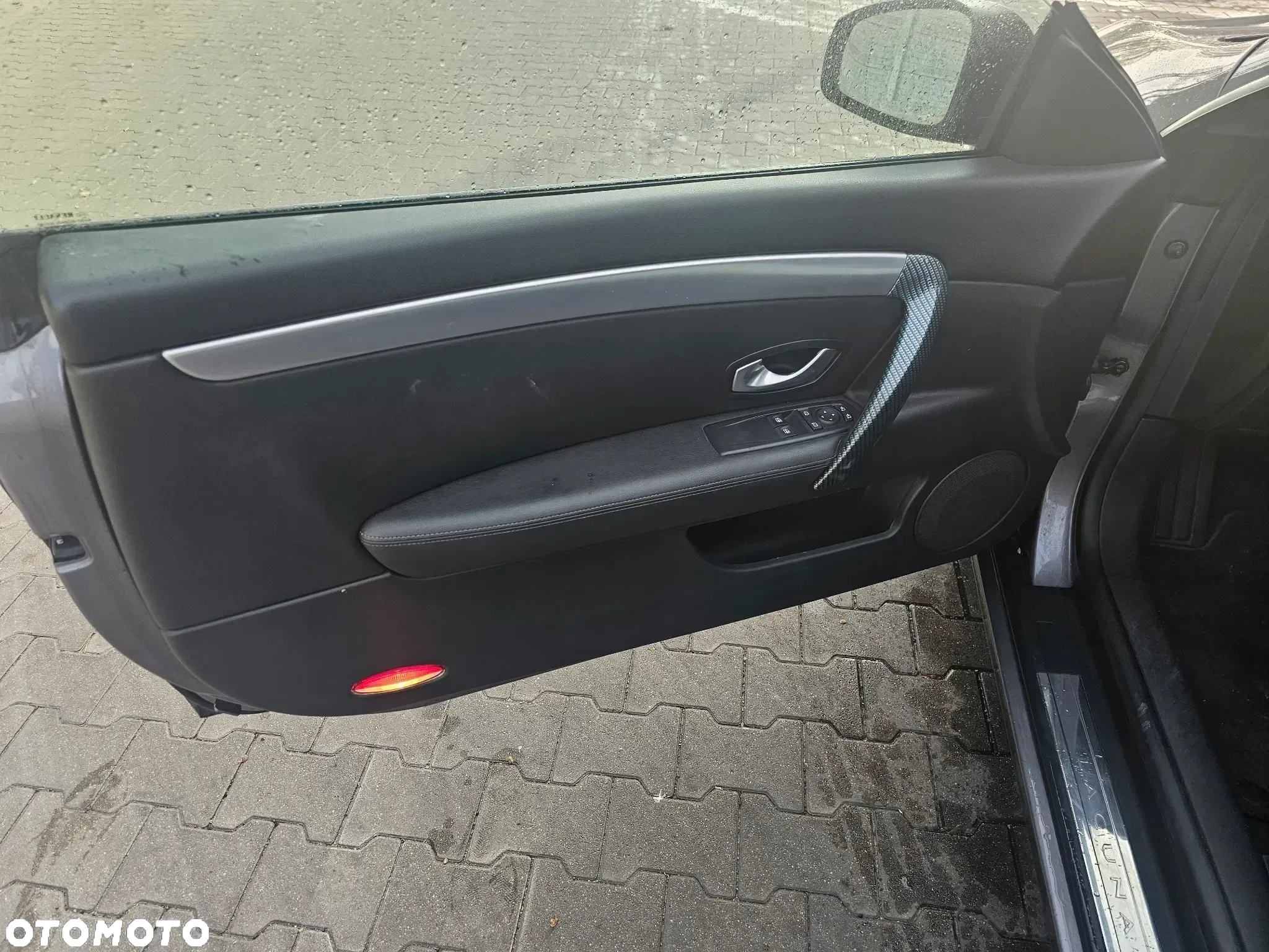 Renault Laguna Coupe TCe205 GT - 14