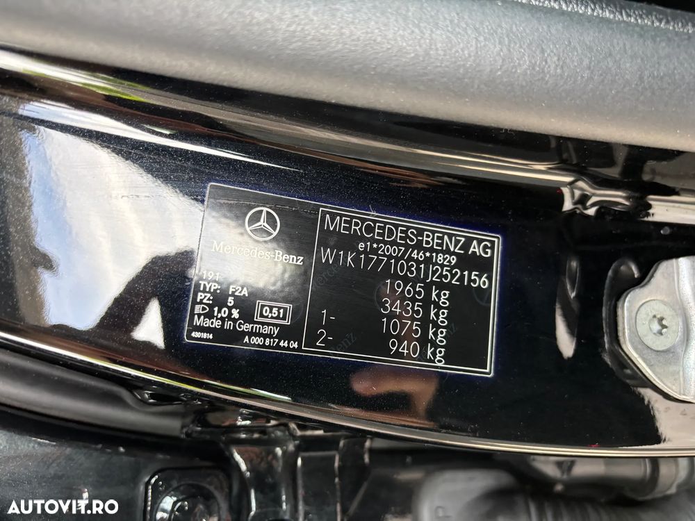 Mercedes-Benz A 180 d 7G-DCT - 13