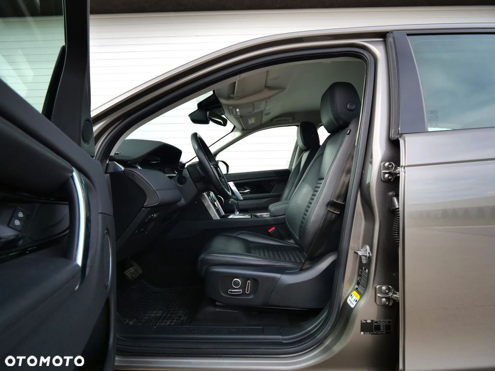 Land Rover Discovery Sport 2.0 D200 mHEV R-Dynamic SE - 20