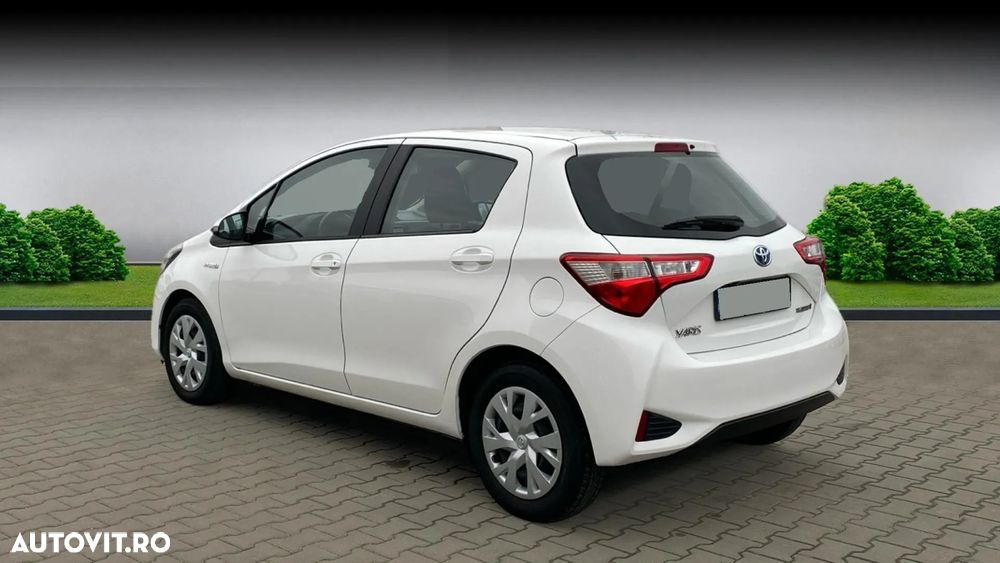 Toyota Yaris 1.5 VVT-i HSD Active - 3