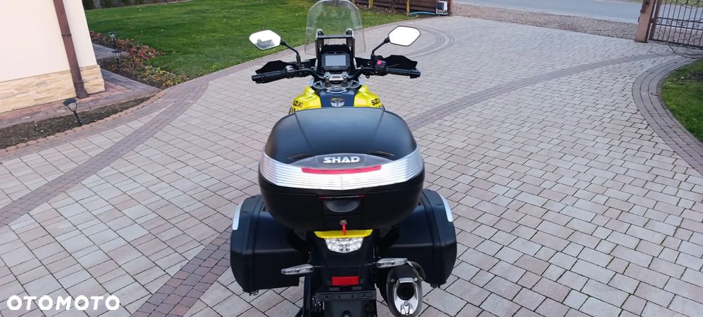 Suzuki V-STROM - 8