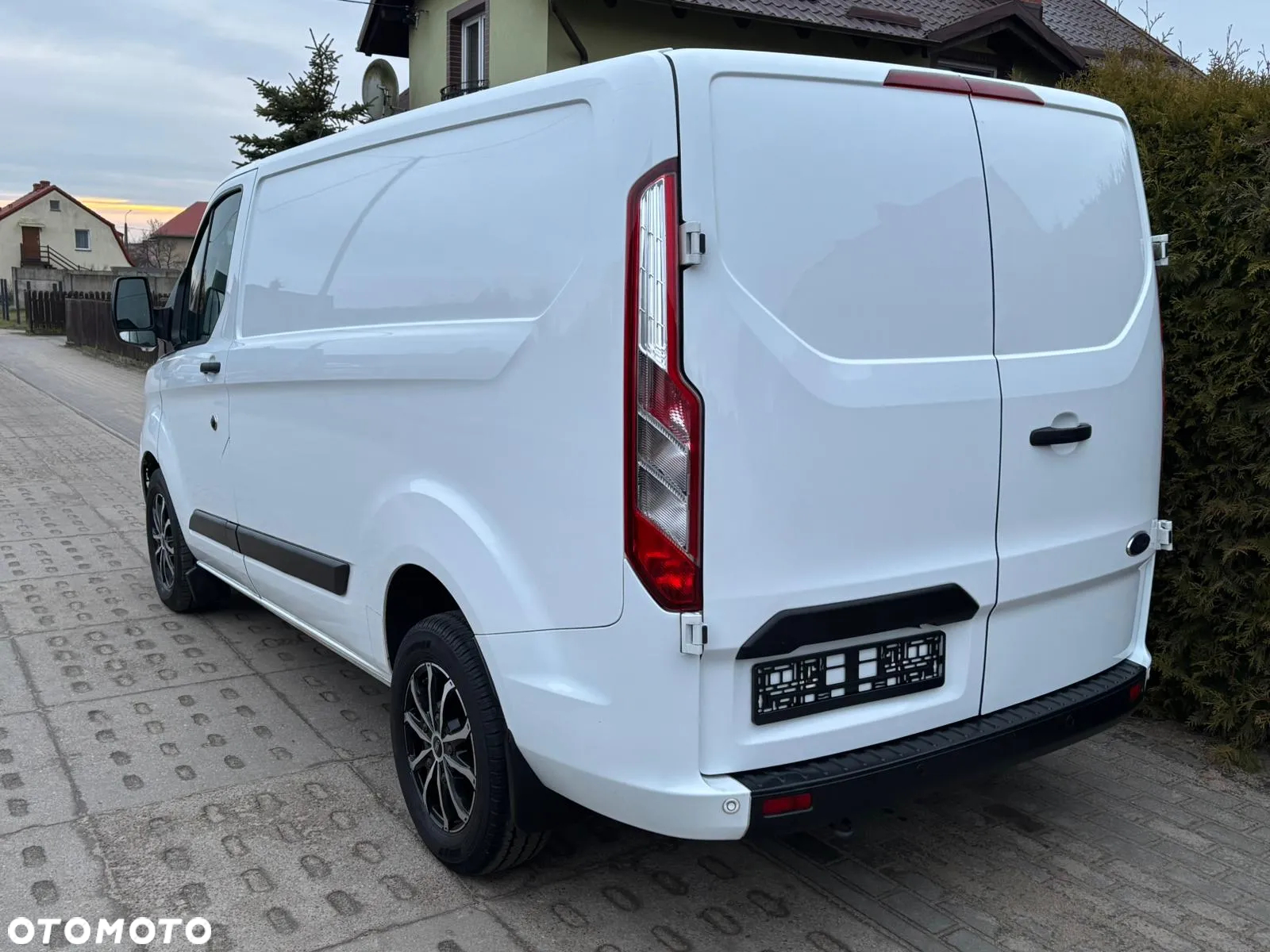 Ford Transit Custom - 3