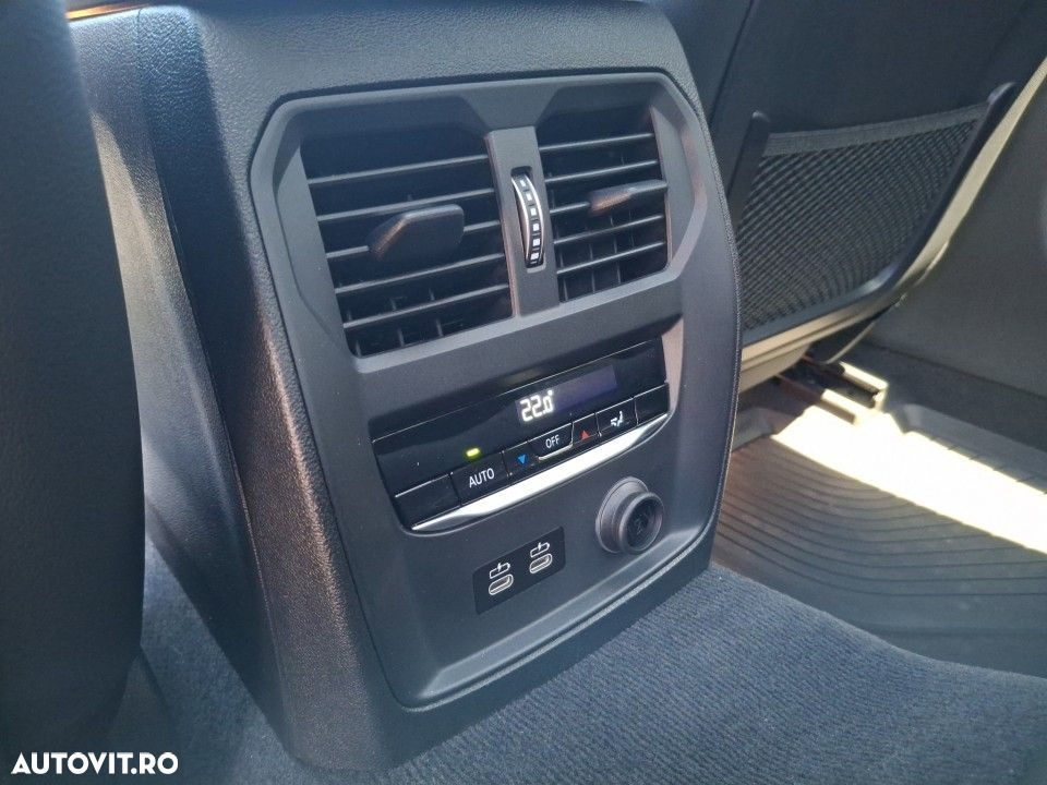 BMW Seria 3 - 21