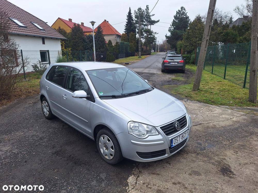 Volkswagen Polo 1.4 16V Trendline - 2