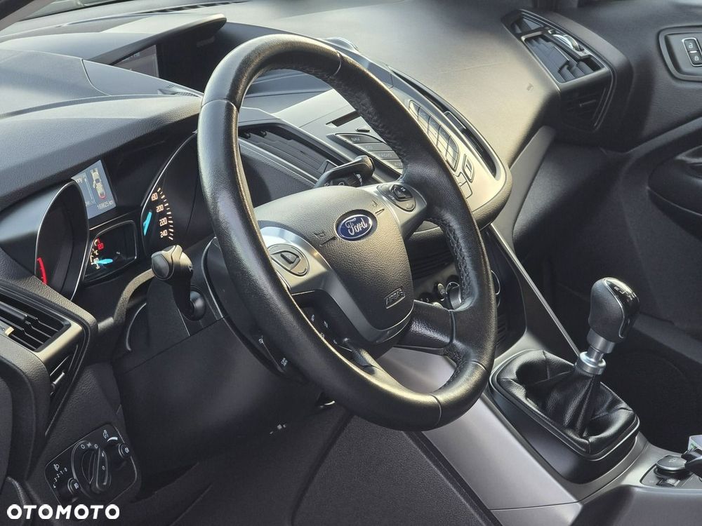 Ford Kuga - 15