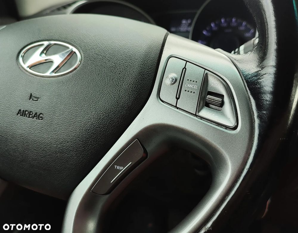 Hyundai ix35 - 16