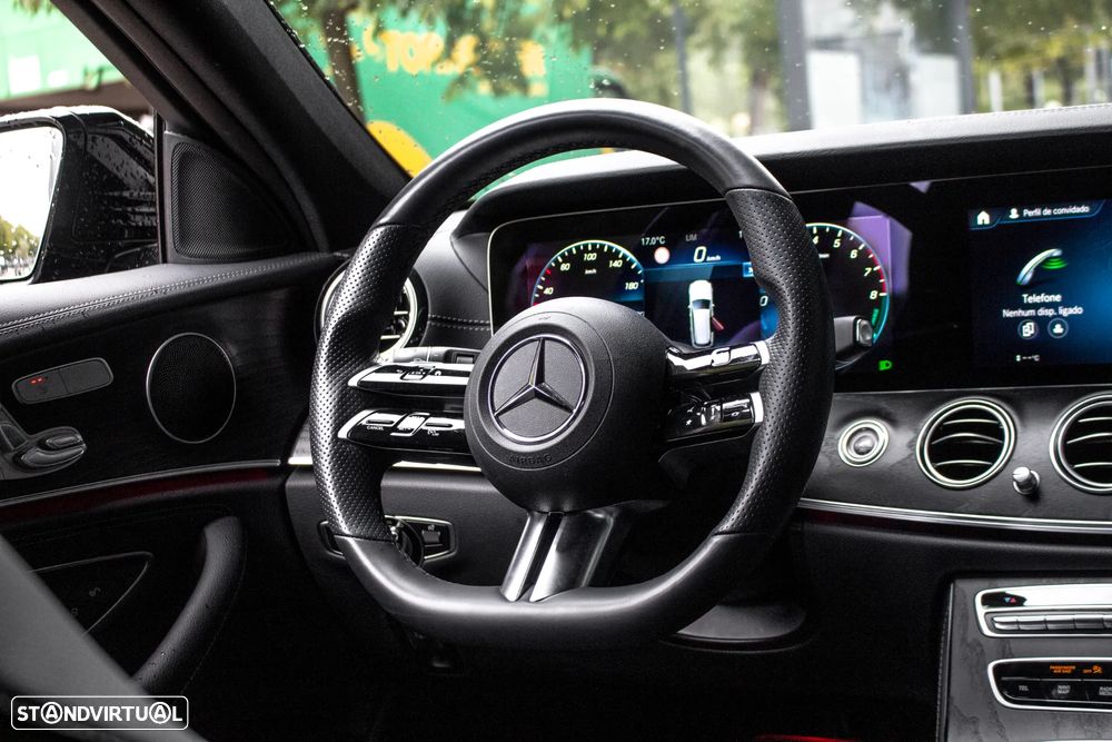 Mercedes-Benz E 300 e AMG Line - 38