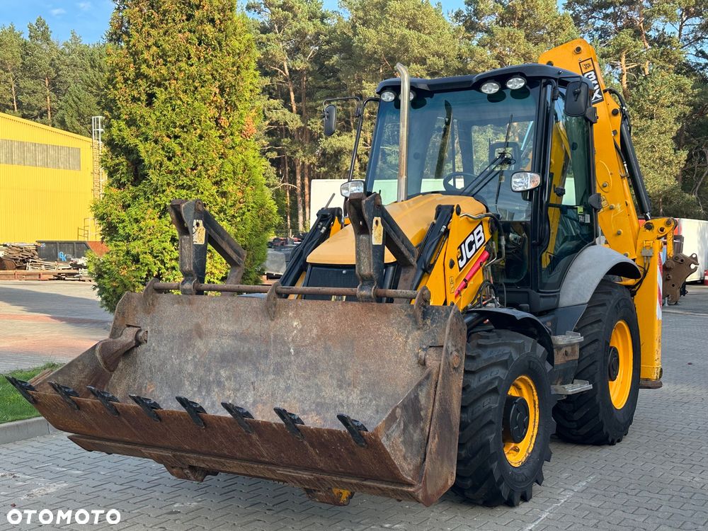 JCB 3CX Sitemaster Plus 92hp manual - 9
