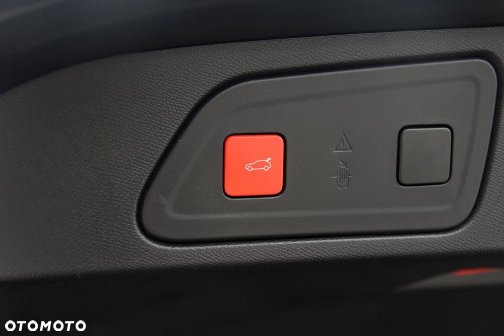 Citroën C5 Aircross 1.6 PHEV 225 Shine EAT8 - 23