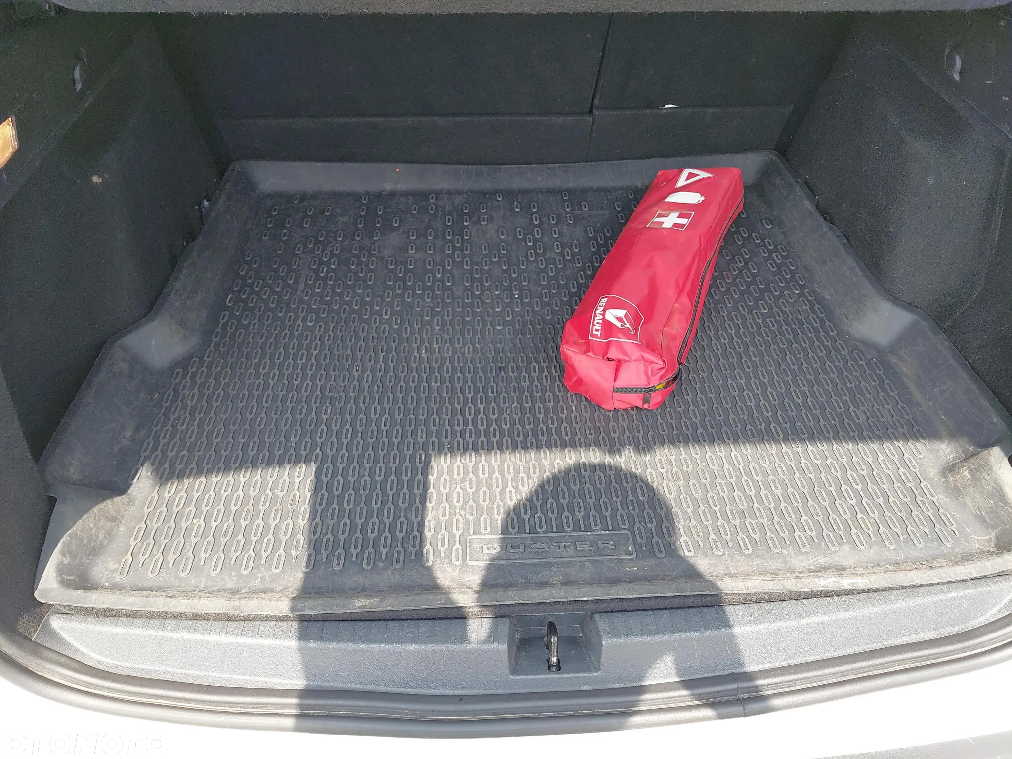 Dacia Duster 1.3 TCe FAP SL Look EU6d - 17