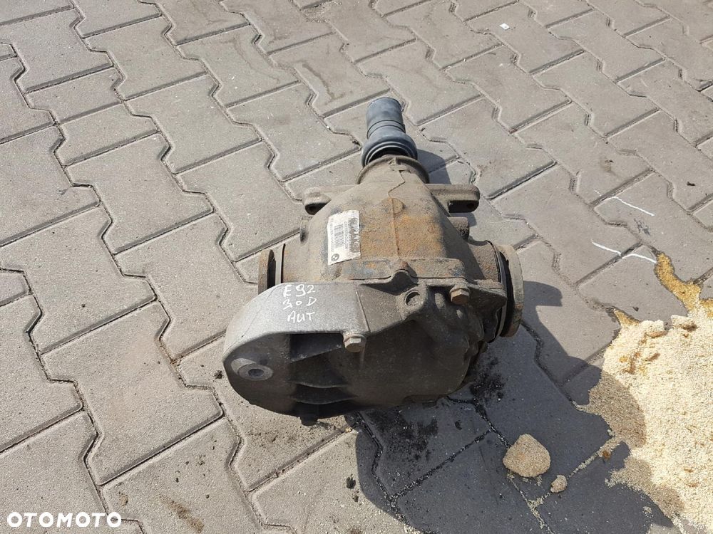 BMW 3 E93 E92 05-08r 3.0 D DYFER MOST TYŁ 2.81 4552330 - 4