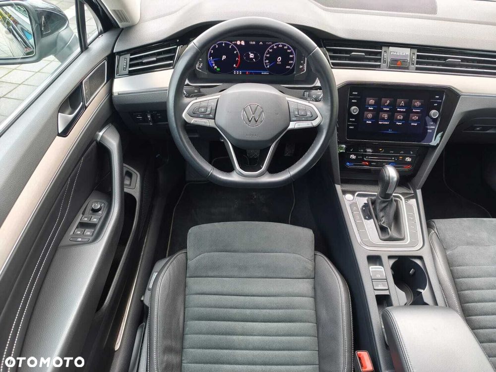 Volkswagen Passat Variant 2.0 TSI Elegance DSG - 7