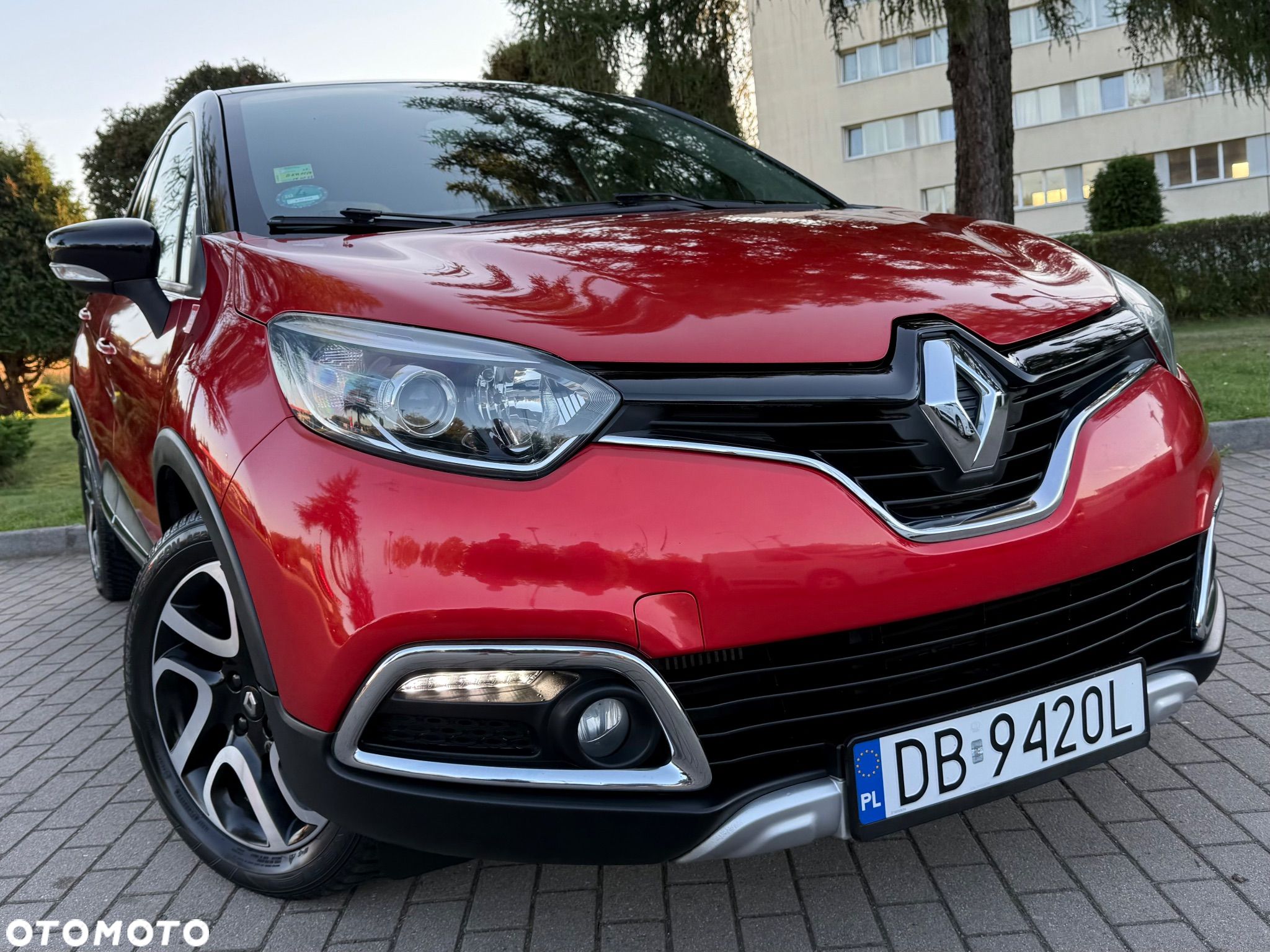 Renault Captur 1.2 Energy TCe Night&Day EDC - 1