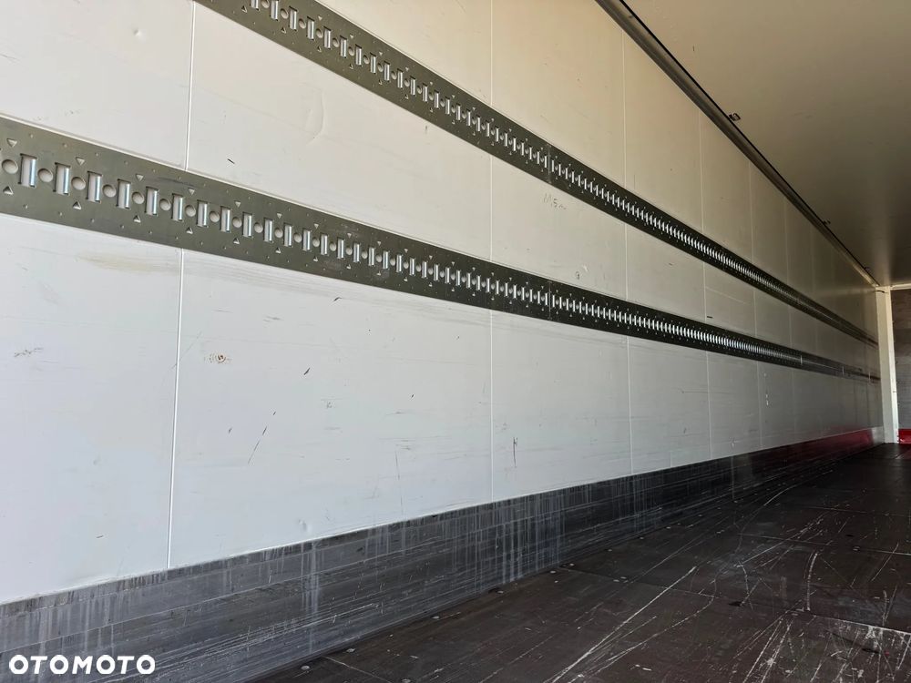 Krone Izoterma, Winda DHOLLANDIA , Oś podnoszona,  Nowe opony!! - 14