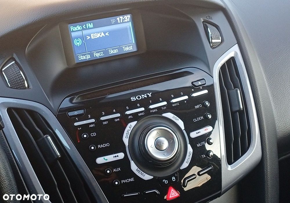 Ford Focus - 25