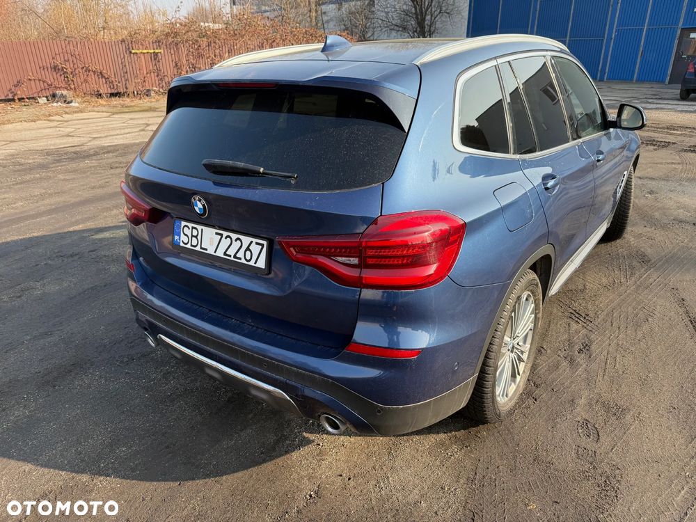 BMW X3 xDrive20d Luxury Line - 3