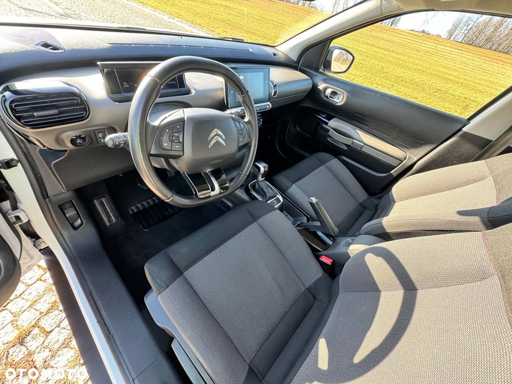 Citroën C4 Cactus 1.2 PureTech GPF Shine S&S EAT6 - 27