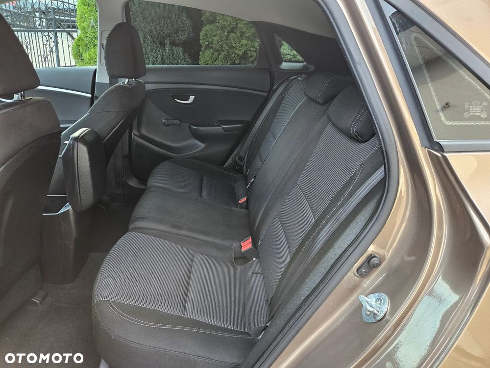 Hyundai i30 - 15