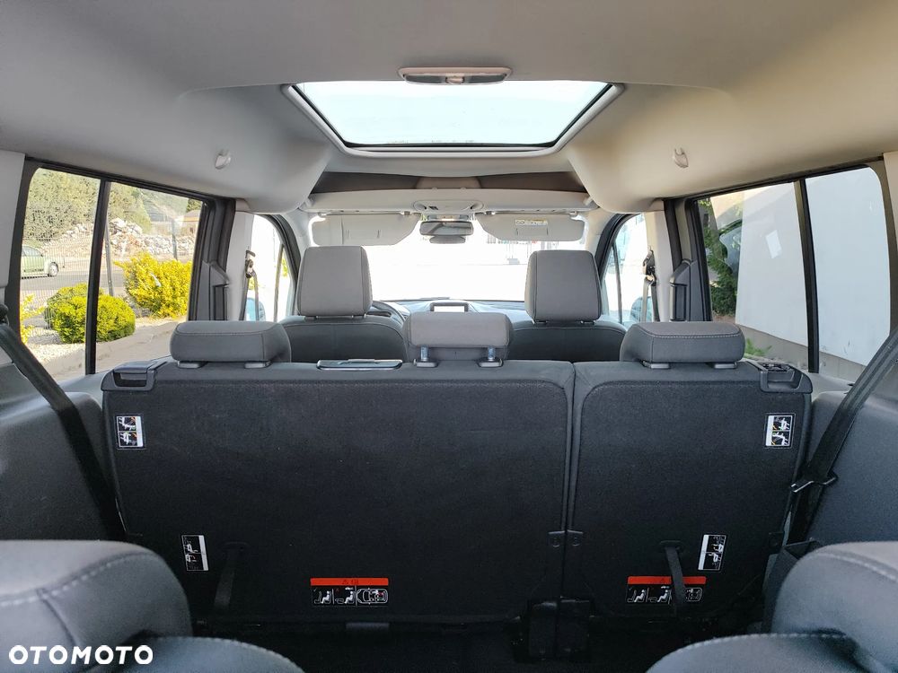 Ford Tourneo Connect Grand 1.5 TDCi Start/Stop Titanium - 22