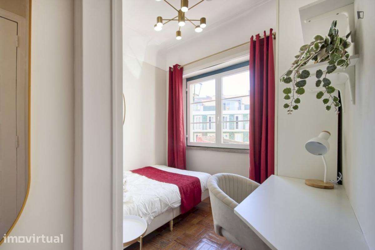 Quarto - localizado em Princípe Real Lisbon - Grande imagem: 2/23