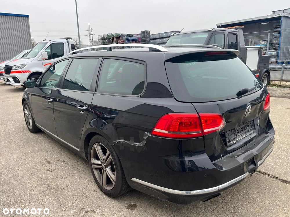 Volkswagen Passat 2.0 TDI DSG BlueMotion Technology R-Line - 7