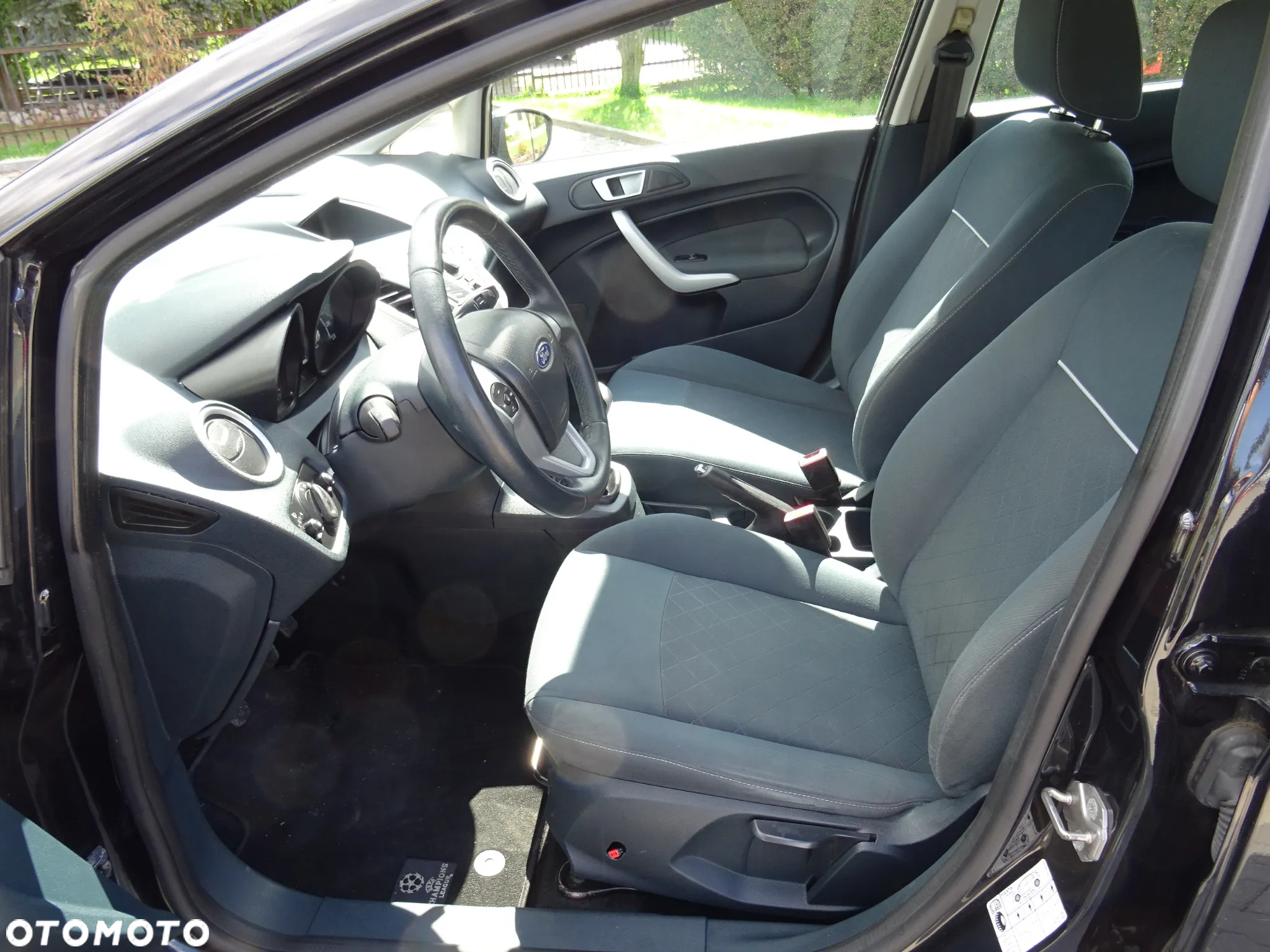 Ford Fiesta 1.25 Titanium EU5 - 16
