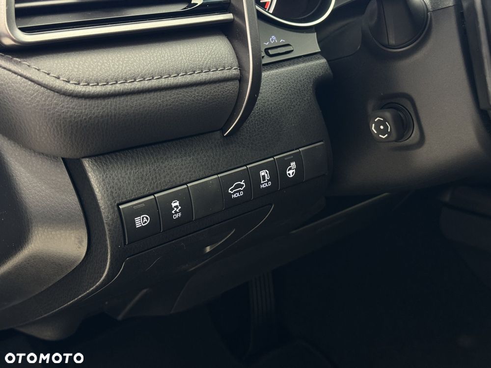 Toyota Camry 2.5 Hybrid Executive CVT - 21