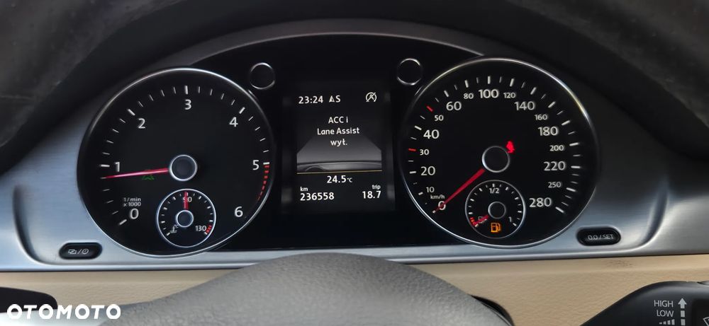 Volkswagen CC 2.0 TDI BlueMotion Technology DSG - 24