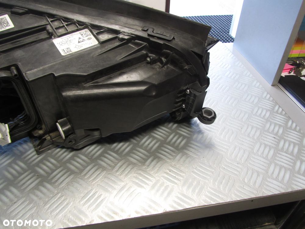lampa 1679064104 - 8