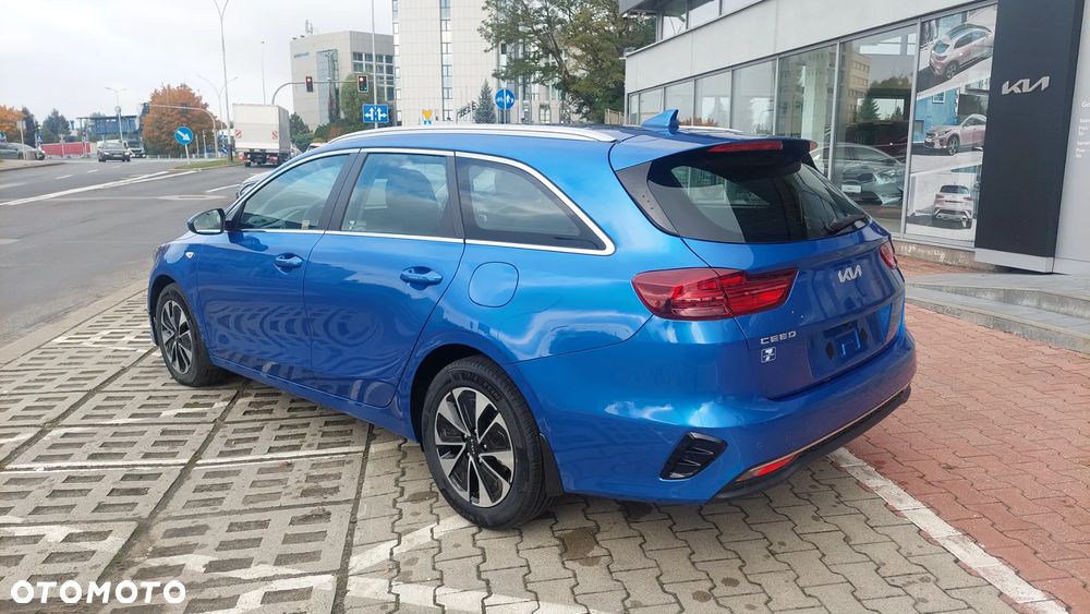 Kia Ceed 1.5 T-GDI M - 5
