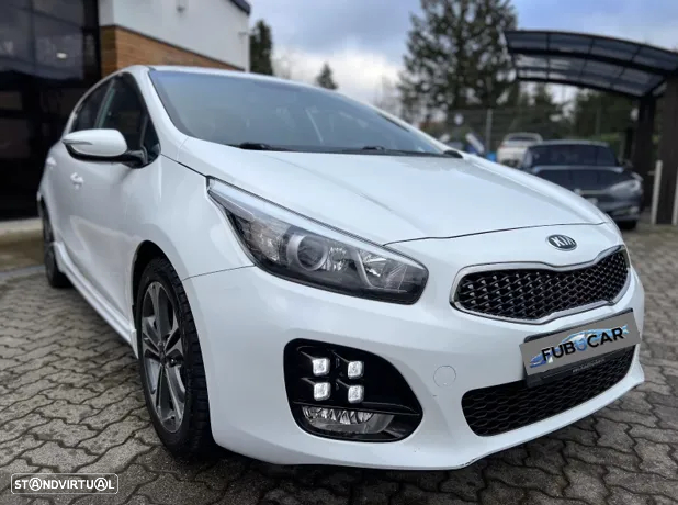 Kia Ceed 1.6 CRDi GT Line - 2