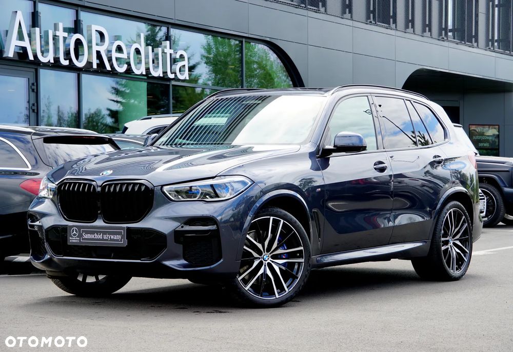BMW X5 M M50i - 2