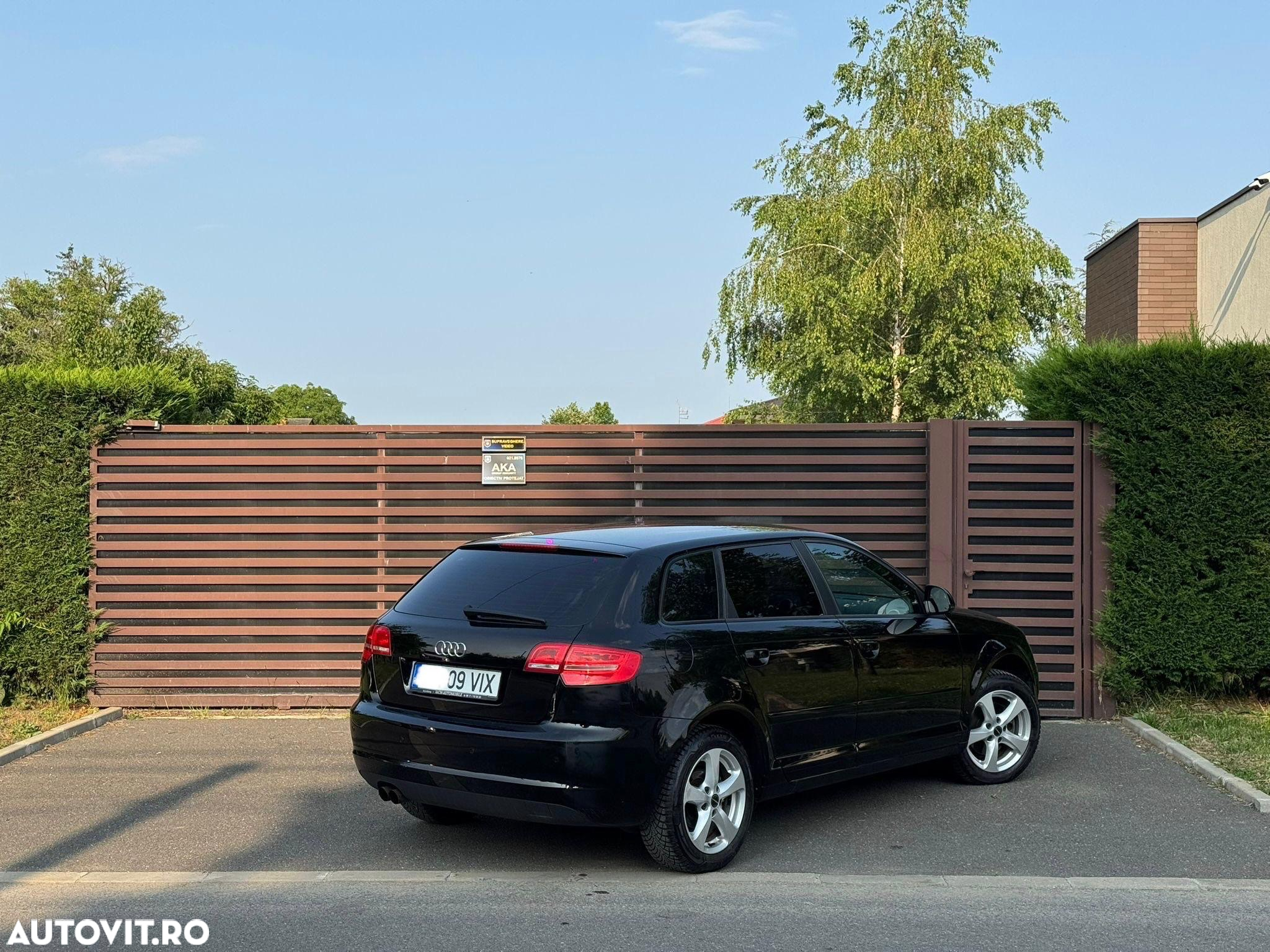 Audi A3 Sportback 1.4 TFSI Ambiente - 3