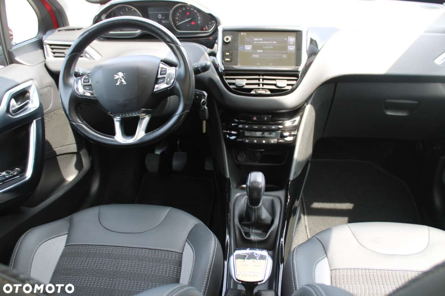 Peugeot 2008 - 36
