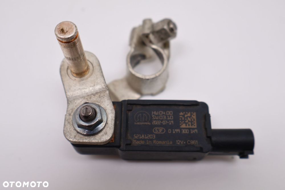 FIAT PANDA III 1.0 MILD-HYBRID KLEMA BEZPIECZNIK AKUMULATORA 52181203 - 4