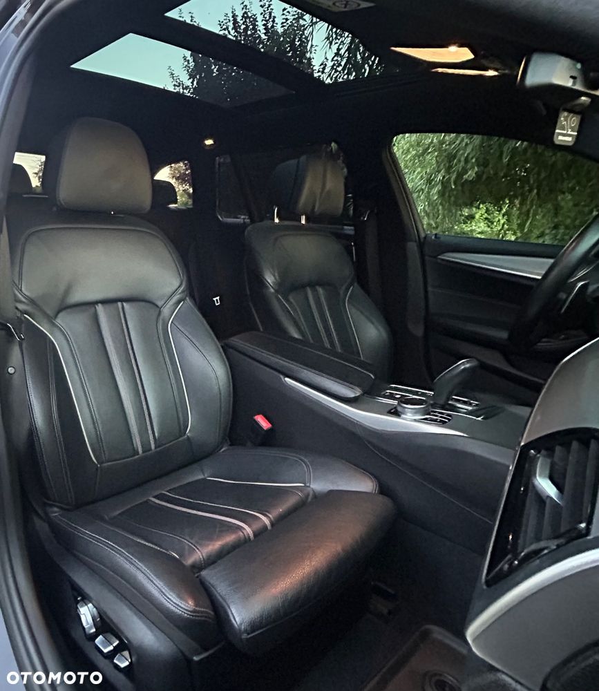 BMW Seria 5 - 22