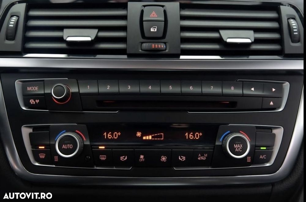 BMW Seria 3 320d Aut. Luxury Line - 14