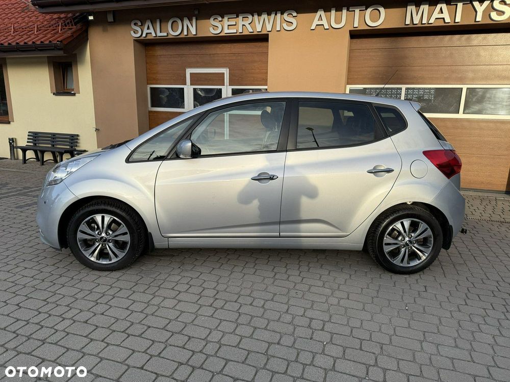 Kia Venga 1.6 CVVT Dream Team Edition - 11