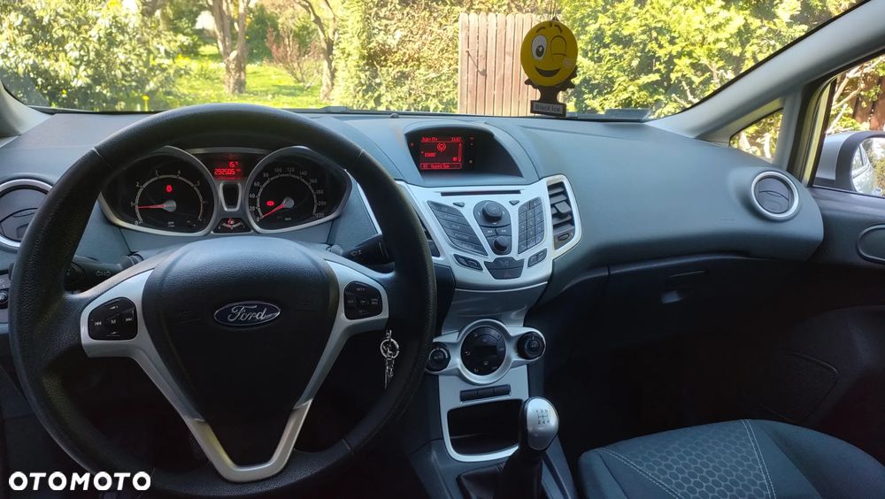 Ford Fiesta 1.4 Ghia - 15