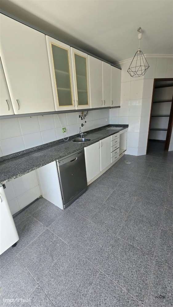 Apartamento T2 Arrendamento em Póvoa de Varzim, Beiriz e Argivai,Póvoa - Grande imagem: 2/39