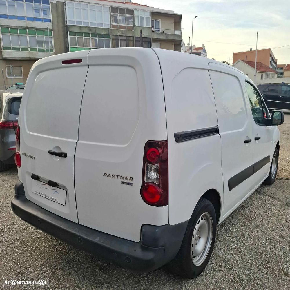 Peugeot Partner 1.6 HDI 3Lugres - 29